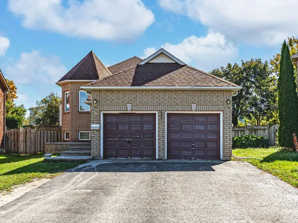 9 Kestrel Ct, Barrie, ON L4M 6P6