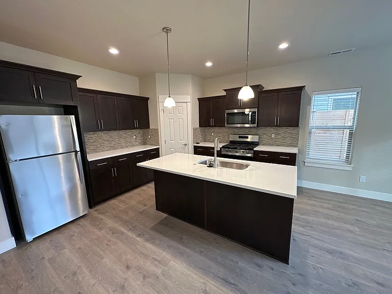 20589 SE Slate Ave — Photo 4