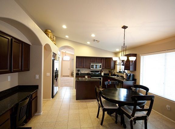 Eat in kitchen with built in desk