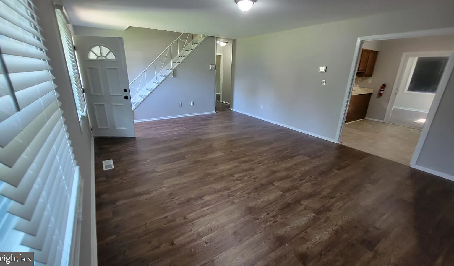 4 bed, 2.0 bath, 1497 sqft, $2,600 — Photo 1