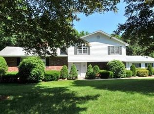 17 Plymouth Rd, Winchester, MA 01890