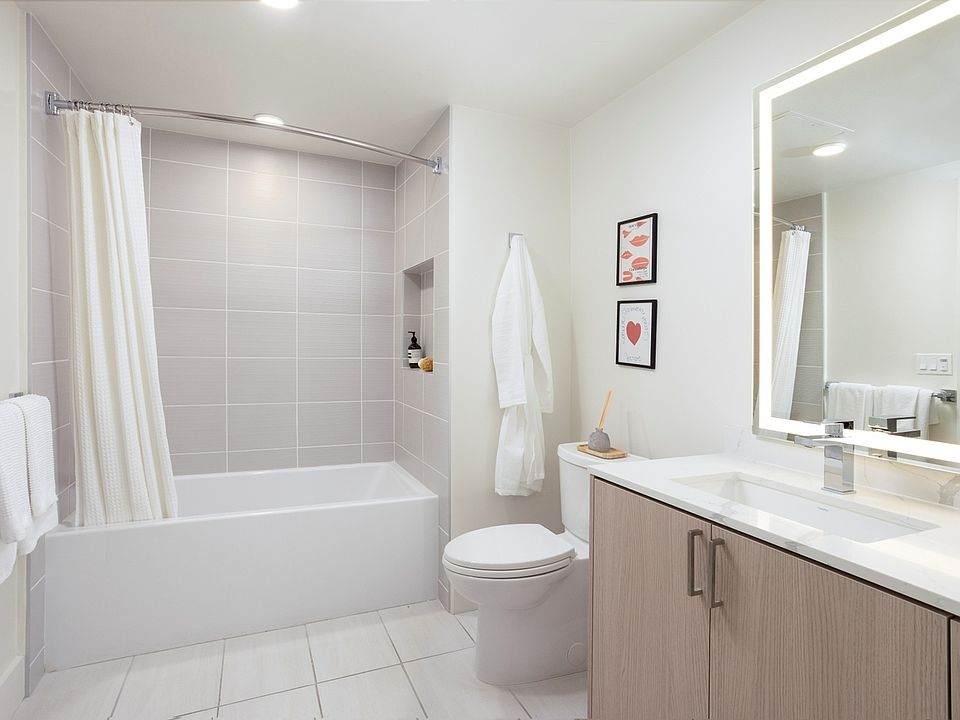 Residences at West Edge Bathroom