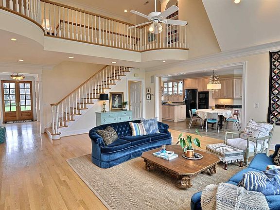 4th image of 3930 Glen Eagles Pl