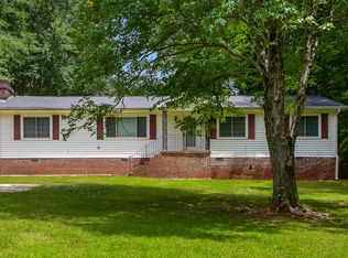 160 Swan Lake Dr, Stockbridge, GA 30281