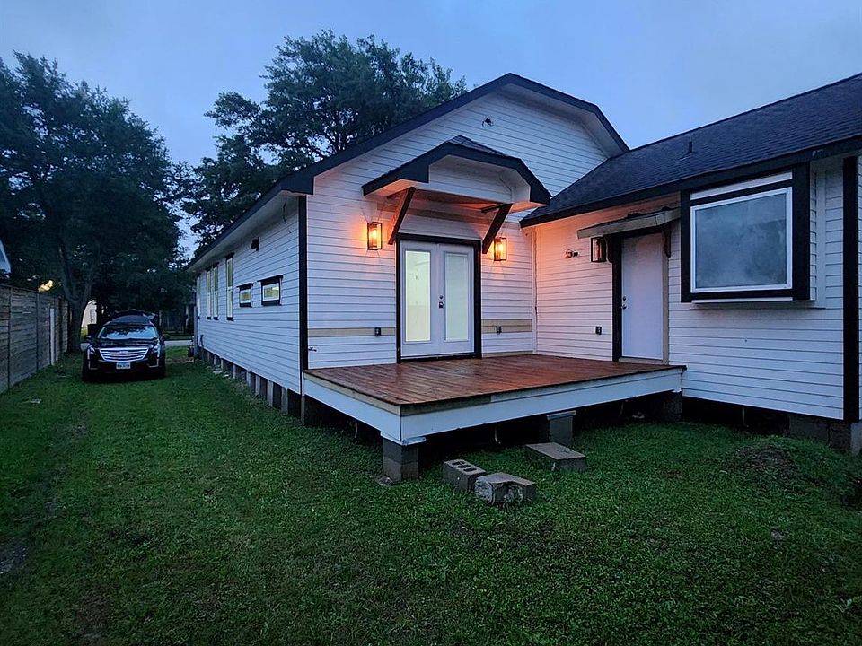 2nd image of 1506 Munger St