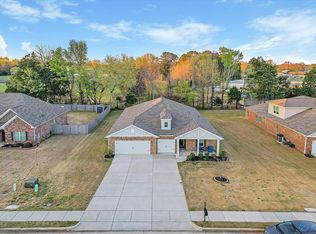 53 Shadow Way, Decatur, AL 35603