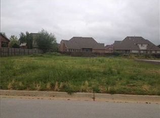 306 SE Hendrix St, Bentonville, AR 72712