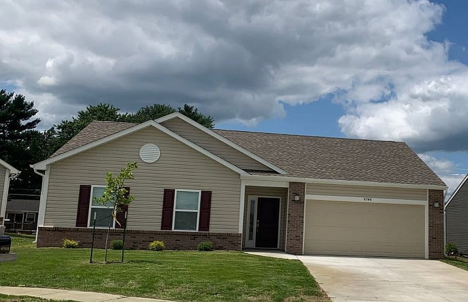 1st image of 4748 Glastonbury Way