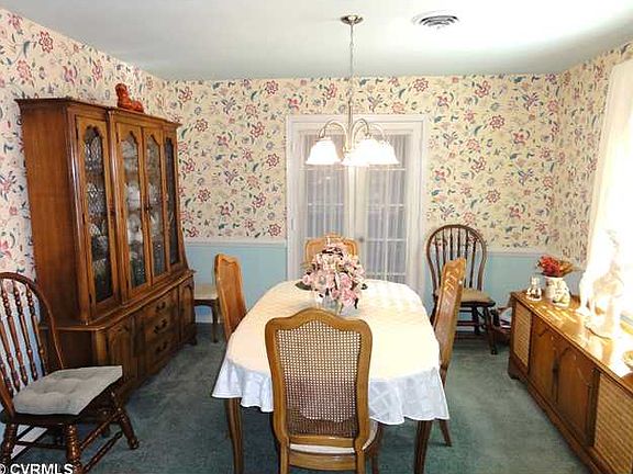 4th image of 4708 Shoremeade Ct