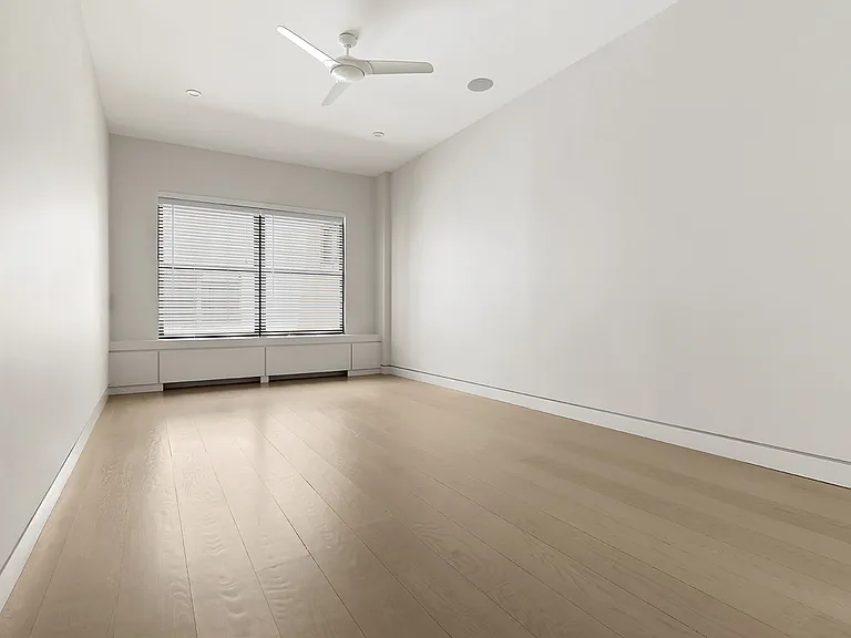 35 N Moore St #5C — Photo 19