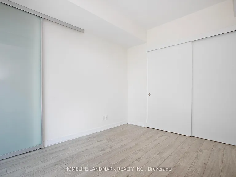 185 Roehampton Ave #3312 — Photo 14