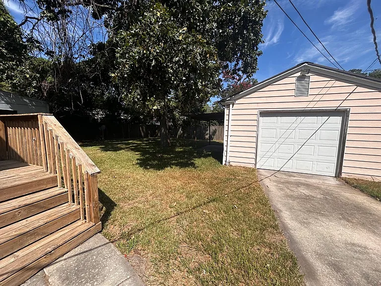 1220 Pickens St — Photo 27