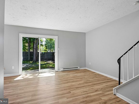 5th image of 63 Berkshire Rd