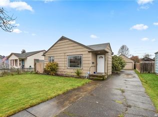 2924 Dover St, Longview, WA 98632