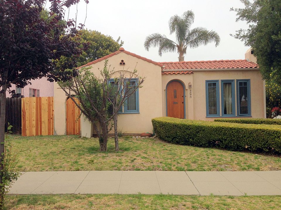 Corner Lot