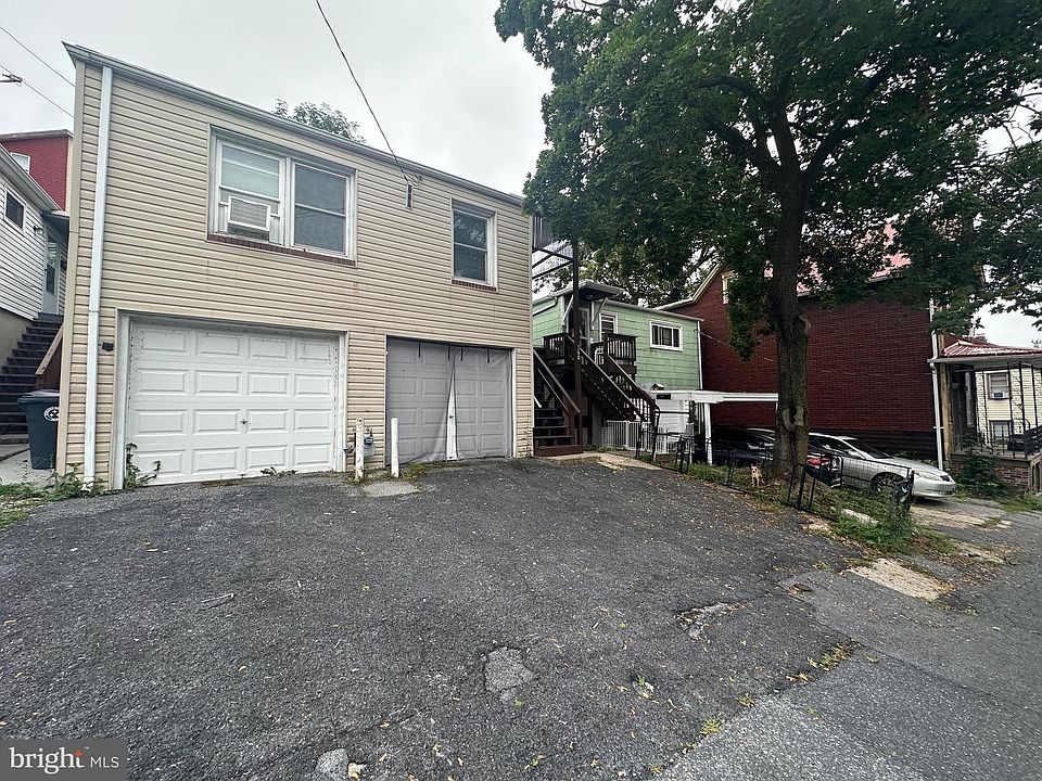 1st image of 358 & 360 Mulberry St