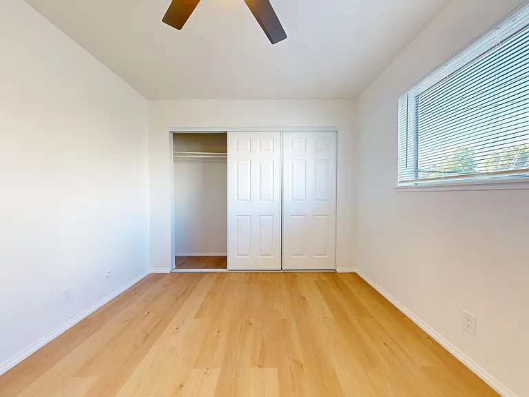 1520 Castro St — Photo 8
