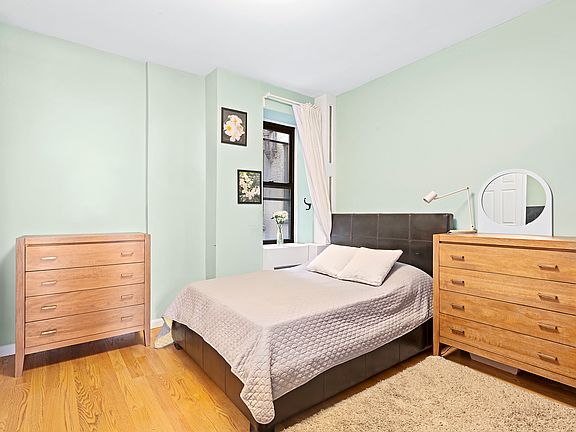 4th image of 342 W 56th St APT 3A
