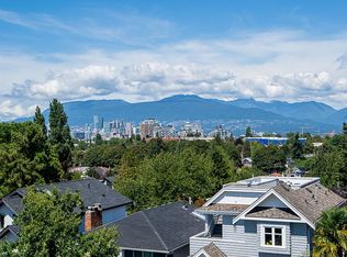 676 E 22nd Ave #1, Vancouver, BC V5V1V4