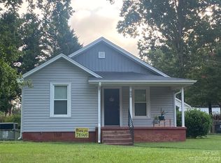 544 Hyde Park Dr NE, Concord, NC 28025