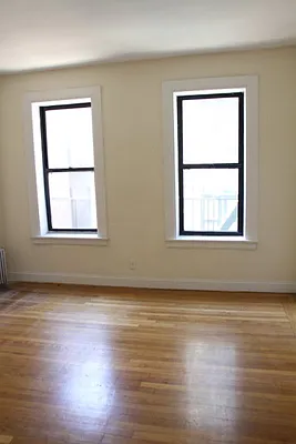 Rented by Bohemia Realty Group | media 12