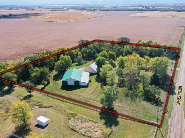 11978 W Ave, Columbus Junction, IA 52738