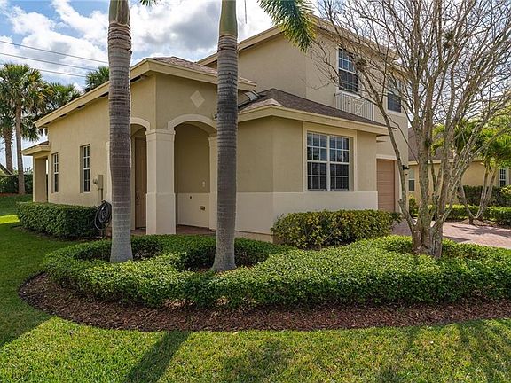 3rd image of 9899 E Verona Cir