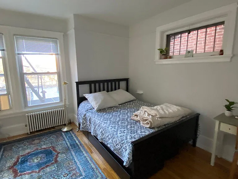 1847 Calvert St NW #5 — Photo 1