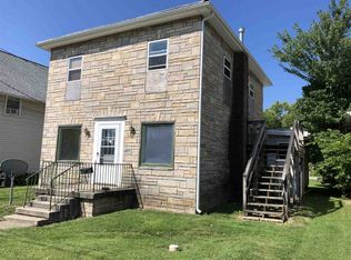 1054 1st St, Huntington, IN 46750