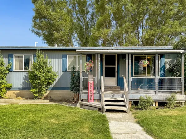 248 E 6th St, Prairie City, OR 97869