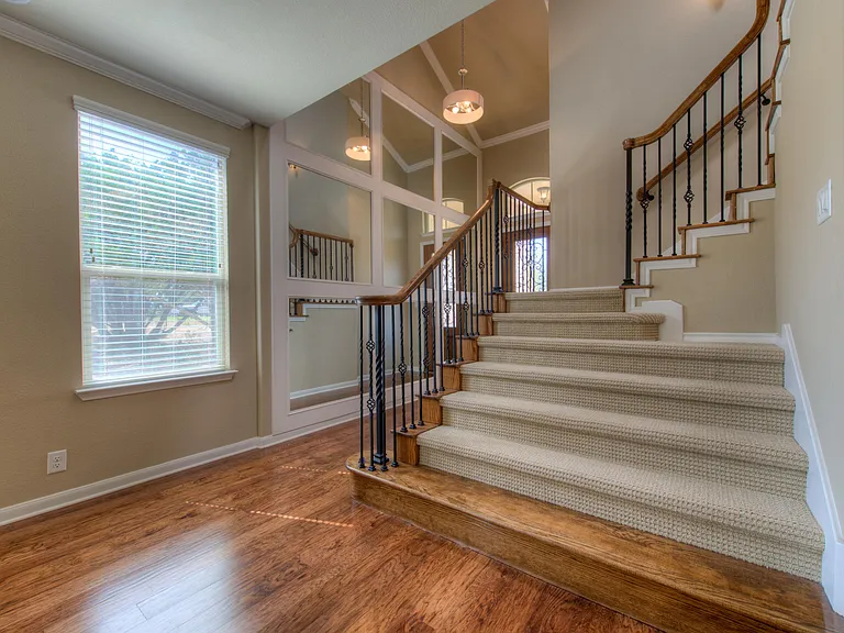 405 Meadowlark St #B — Photo 23