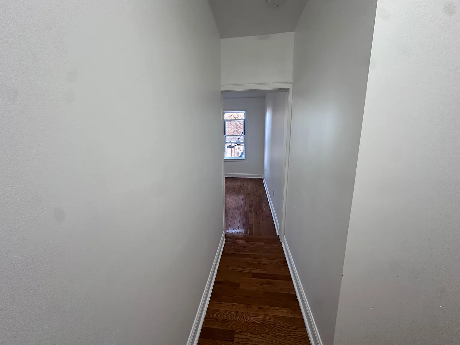 2 bed, $2,000 — Photo 2