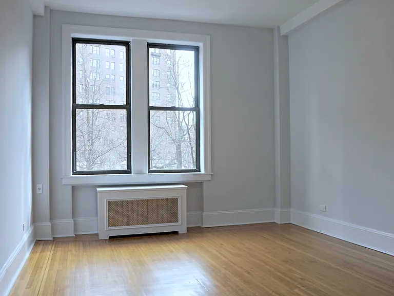 949 W End Ave #3B — Photo 16