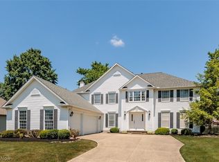 16369 Academy Dr, Strongsville, OH 44149