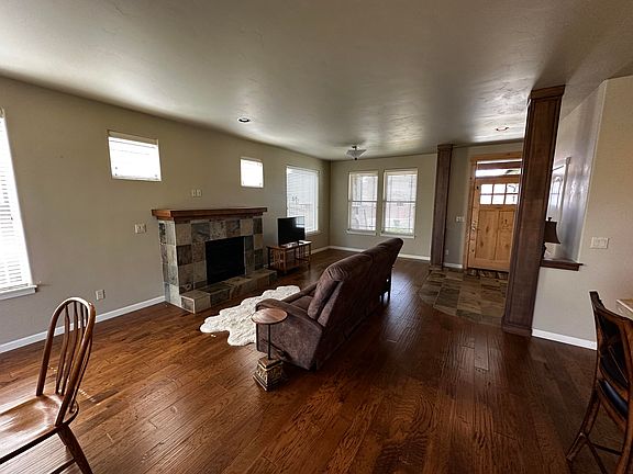 5th image of 61748 Rigel Way