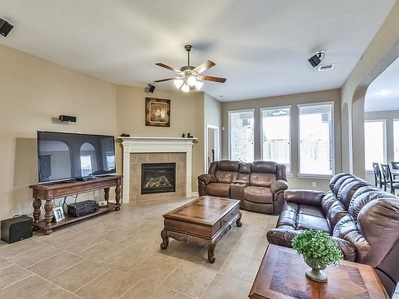 4th image of 10423 Angeline Springs Ln