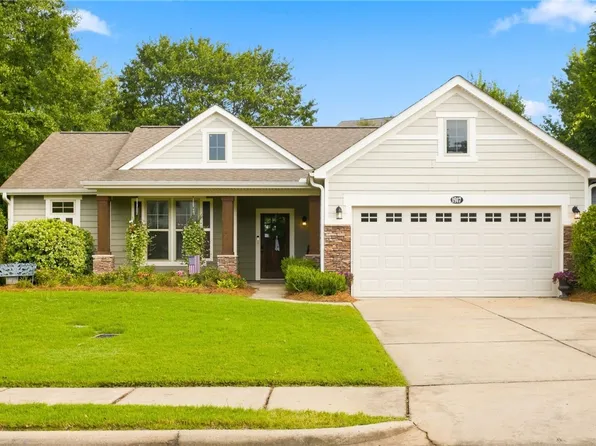 1917 Sequoia Dr, Waverly, AL 36879