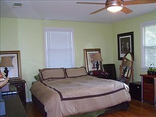 4th image of 1511 Crestview Ave
