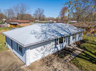 327 Roney Dr, Hopkinsville, KY 42240