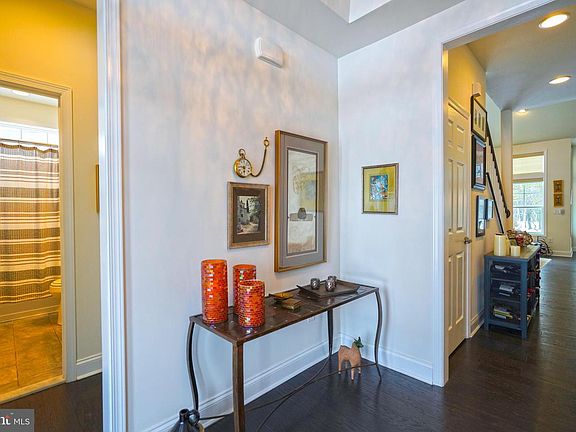 4th image of 29480 Andrew Jackson Dr