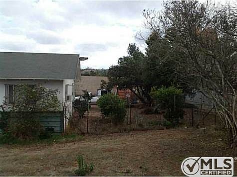 2nd image of 2305 Hutchison St