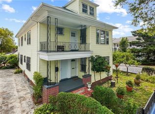 98 Sackett St, Providence, RI 02907