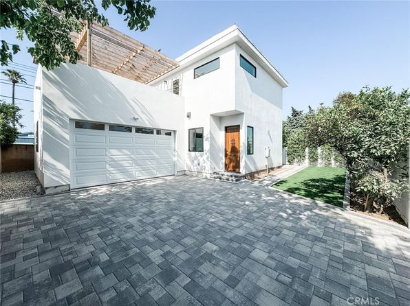 18113 Marilla St