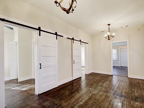 5th image of 307 Wharton St