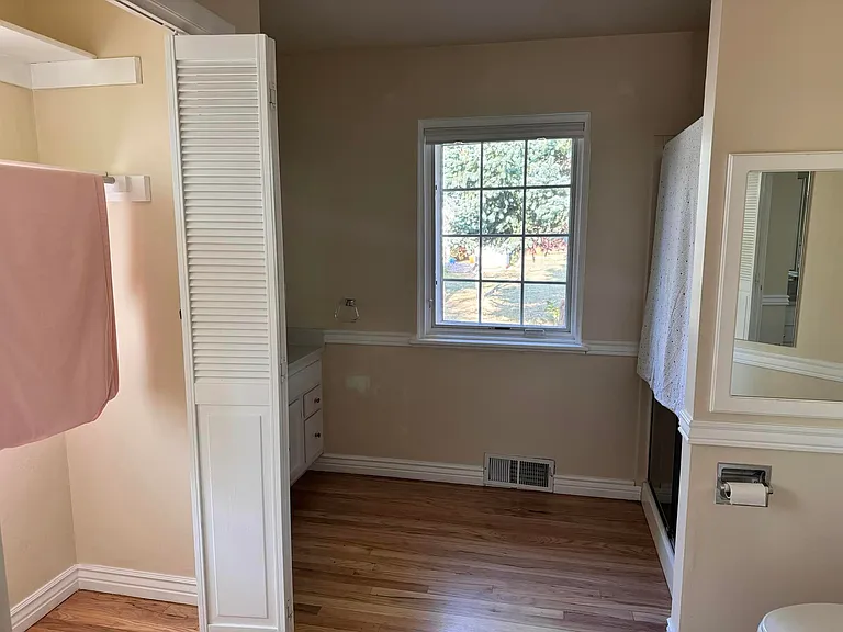4030 Cody St — Photo 8