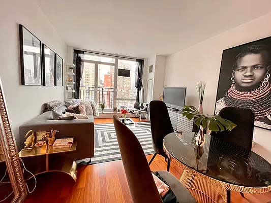 Rented by Brown Harris Stevens | media 12