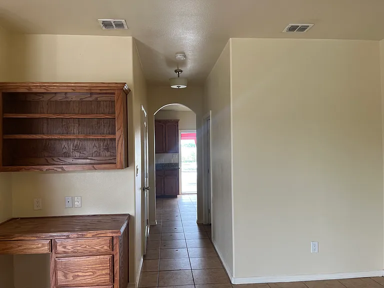 R & N PROPERTIES LLC — Photo 30