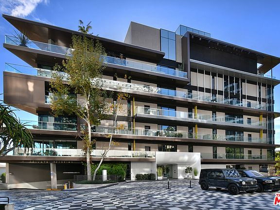 2nd image of 8420 Sunset Blvd Unit 403