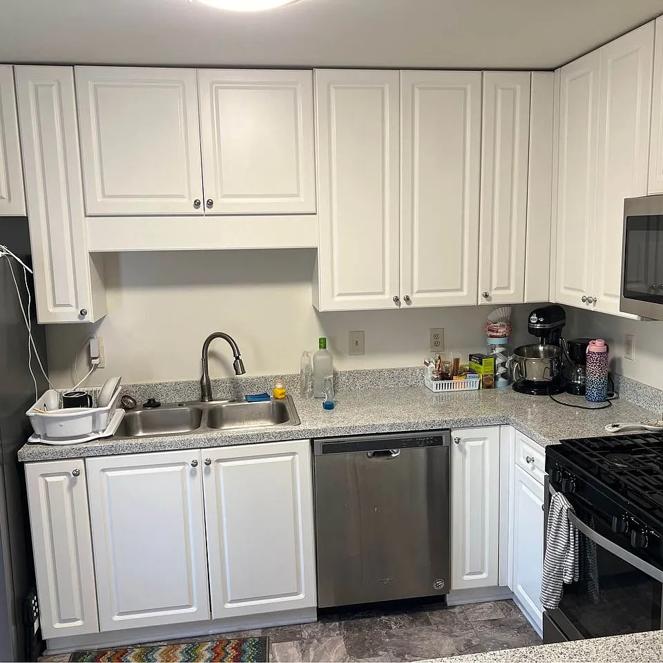 3 bed, 2533 sqft, $1,075 — Photo 4