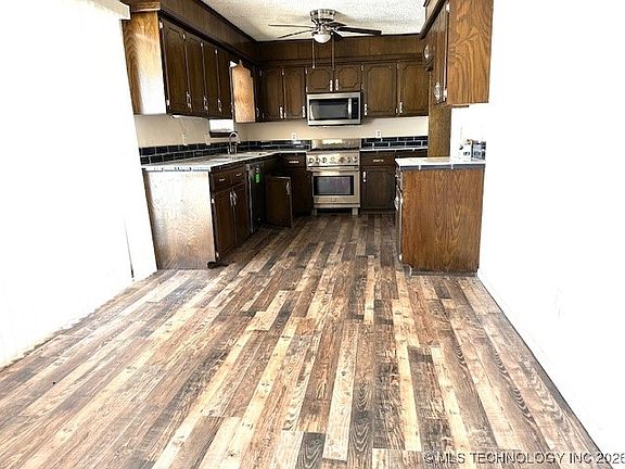 5th image of 32112 E 721st Rd